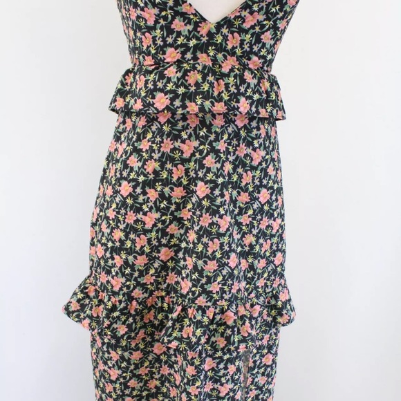 Nightwalker Revolve Plunge Floral Ruffle Dress - Picture 5 of 8